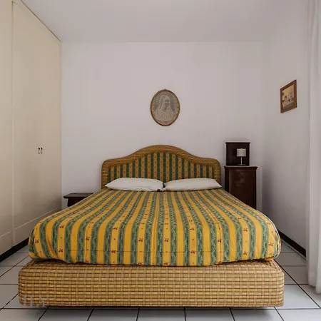 Apartment Onda Blu Addaura By Domusicily *